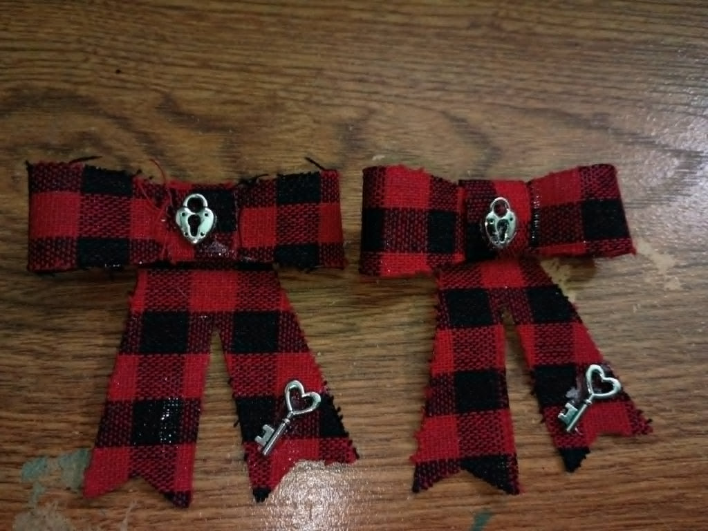 Matching Bow Sets